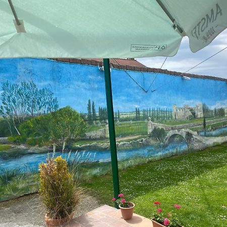 Hostal Restaurante Rio Ubierna Quintanilla-Vivar Екстер'єр фото