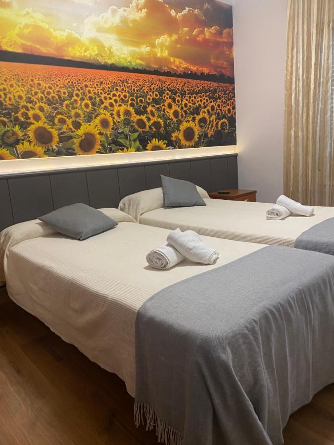 Hostal Restaurante Rio Ubierna Quintanilla-Vivar Екстер'єр фото